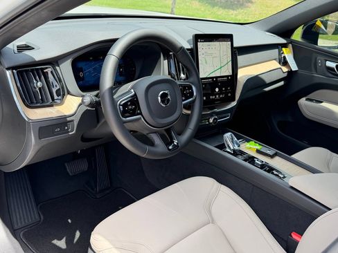 New 2026 Volvo XC60 T8 Core w/ Protection Package Premier AWD/4WD image 13