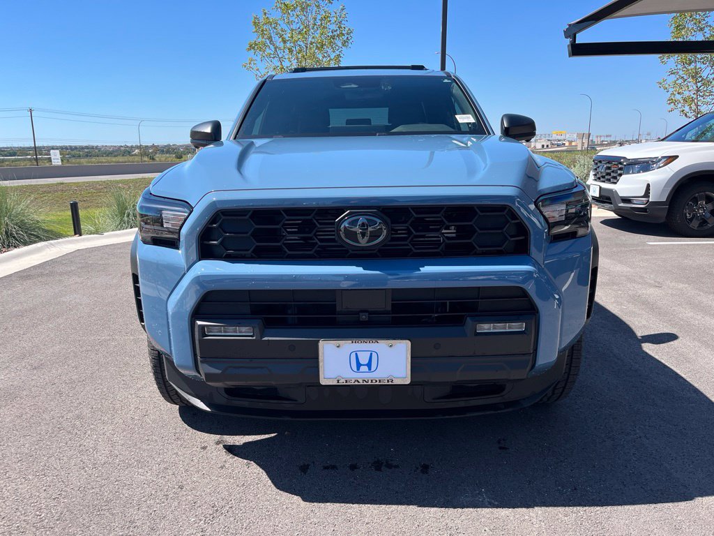 Used 2025 Toyota 4Runner TRD Off-Road Premium w/ Tow Technology Package AWD/4WD image 2