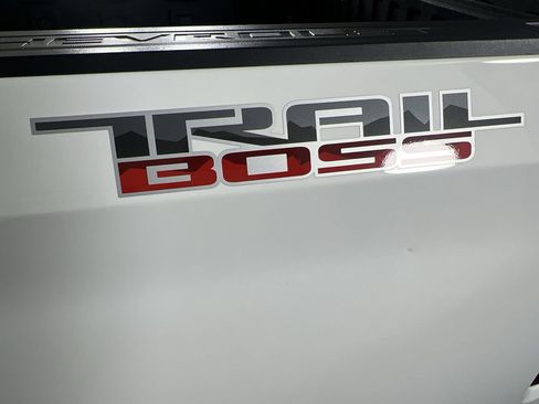 Used 2020 Chevrolet Silverado 1500 Custom Trail Boss w/ Custom Convenience Package image 30