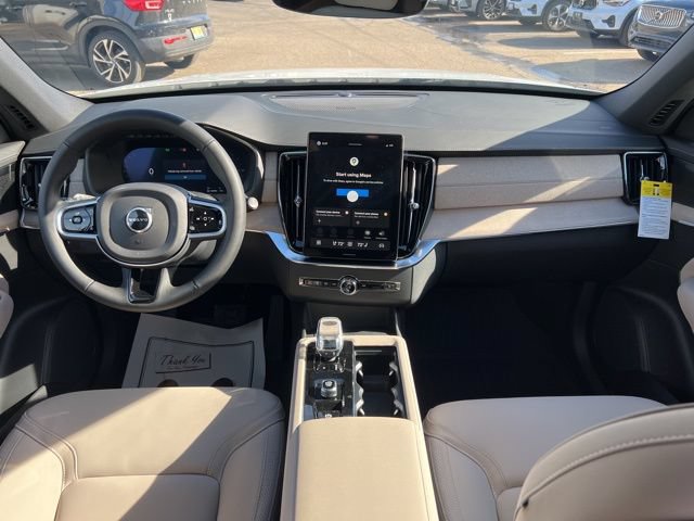 New 2026 Volvo XC90 T8 Plus w/ Protection Package Premier AWD/4WD image 18