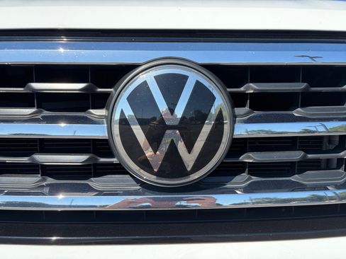 Used 2022 Volkswagen Atlas SE w/ Panoramic Sunroof Package FWD image 23