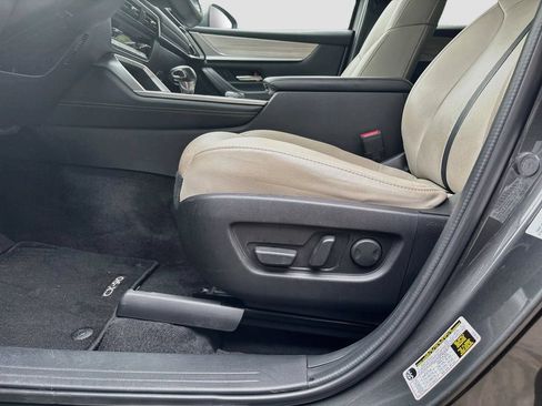 Certified 2024 MAZDA CX-90 Plug-In Hybrid w/ Premium Pkg AWD/4WD image 20