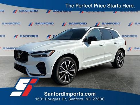 Used 2023 Volvo XC60 B5 Plus w/ Climate Package FWD image 1