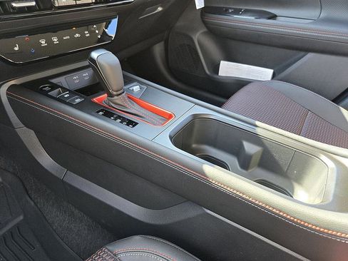 New 2026 Nissan Kicks SR w/ Cold Weather Package image 14