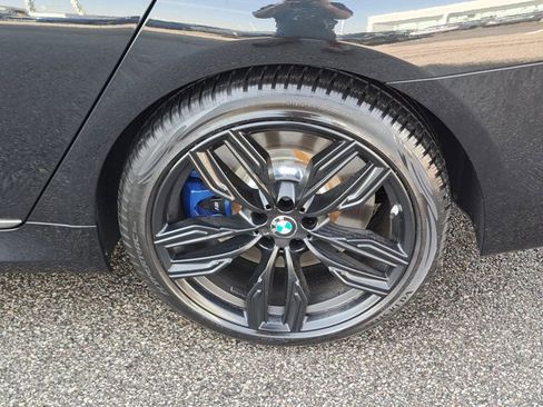 Used 2019 BMW M760i xDrive w/ Luxury Rear Seating Package image 5