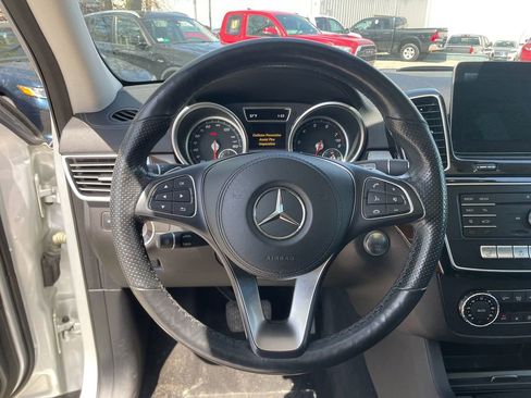 Used 2017 Mercedes-Benz GLS 450 4MATIC image 15
