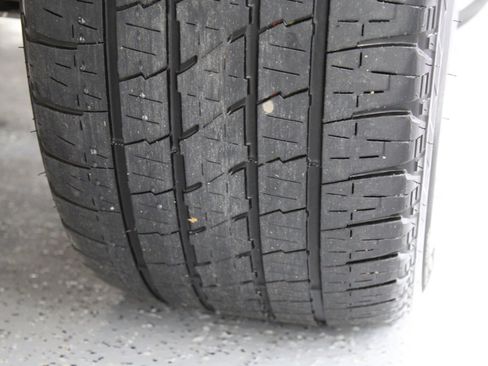 Used 2018 Cadillac Escalade Luxury image 91