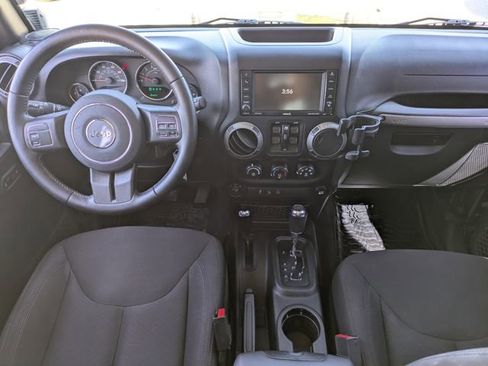 Used 2017 Jeep Wrangler Unlimited Sport w/ Quick Order Package 24S AWD/4WD image 14