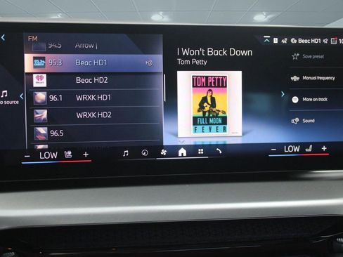 Used 2025 BMW 230i xDrive Coupe w/ M Sport Package AWD/4WD image 22