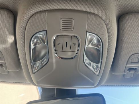 Used 2022 Jeep Compass Latitude image 44