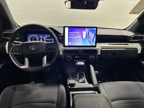 Used 2024 Toyota Tacoma TRD Off-Road AWD/4WD image 29