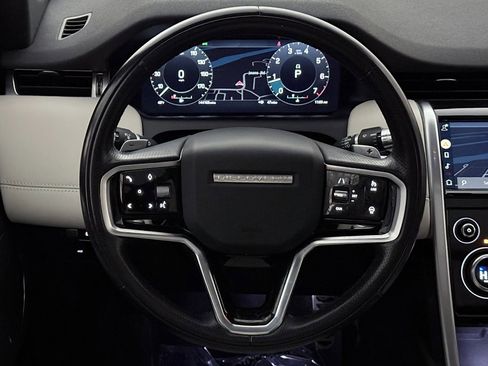 Used 2022 Land Rover Discovery Sport SE R-Dynamic image 30