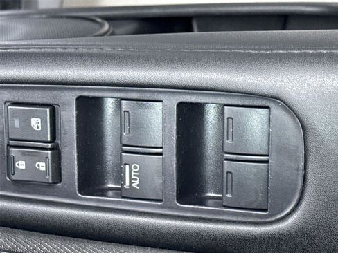 Certified 2022 Honda HR-V Sport image 12
