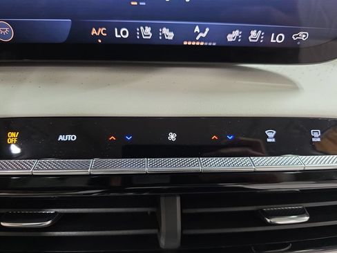 New 2026 Buick Enclave Avenir w/ Super Cruise Package AWD/4WD image 21