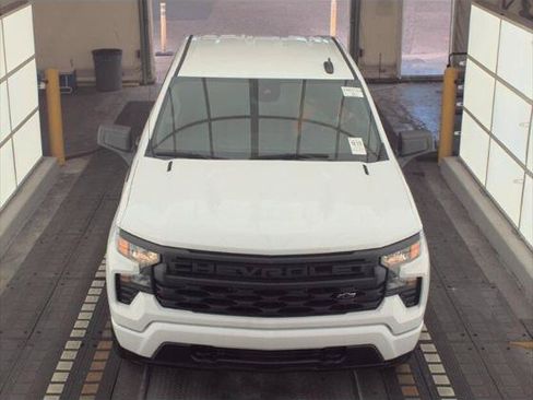 Used 2025 Chevrolet Silverado 1500 Custom w/ Turbomax Blackout Package RWD image 3