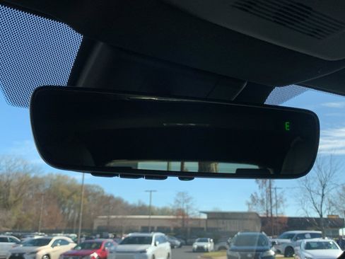 Used 2019 Lexus UX 250h image 27