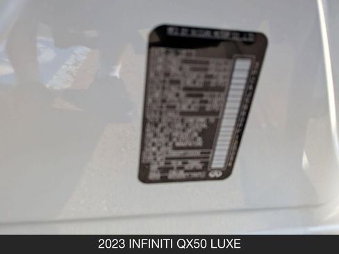 Used 2023 INFINITI QX50 Luxe AWD/4WD image 27