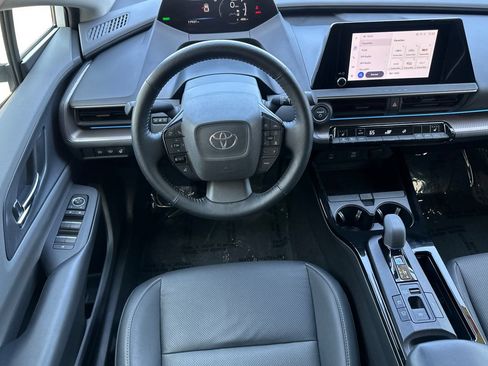 Certified 2023 Toyota Prius XLE FWD image 14