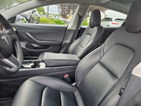 Used 2019 Tesla Model 3 RWD image 25
