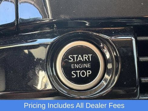 Used 2024 Nissan Pathfinder SV AWD/4WD image 11