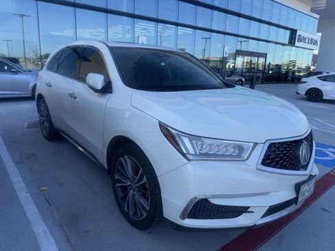 Used 2017 Acura MDX SH-AWD w/ Tech & Entertainment image 2