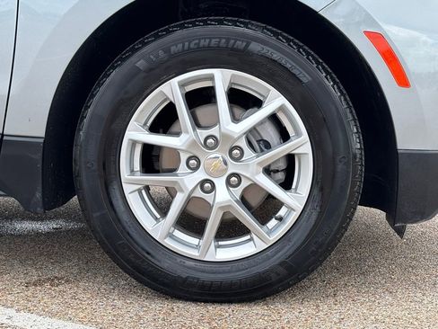 Used 2024 Chevrolet Equinox LT image 9