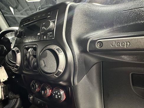 Used 2016 Jeep Wrangler Sport w/ Quick Order Package 24S image 36