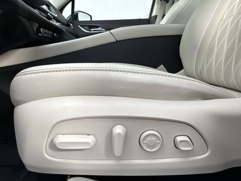Used 2024 Buick Enclave Avenir w/ Trailering Package, 5000 lbs. AWD/4WD image 21