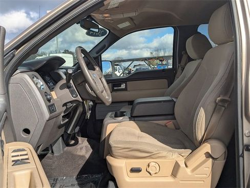 Used 2014 Ford F150 XLT w/ XLT Convenience Package image 18