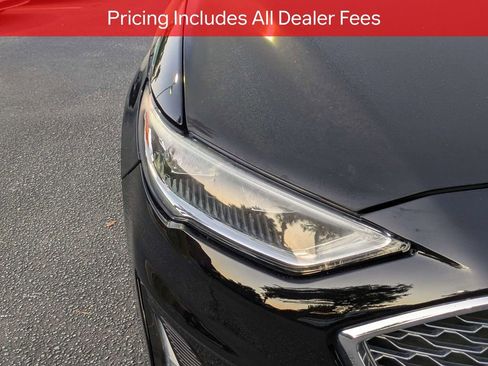 Used 2019 Ford Fusion Titanium FWD image 10