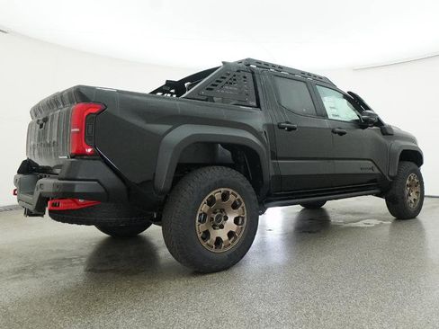 New 2025 Toyota Tacoma Trailhunter image 21