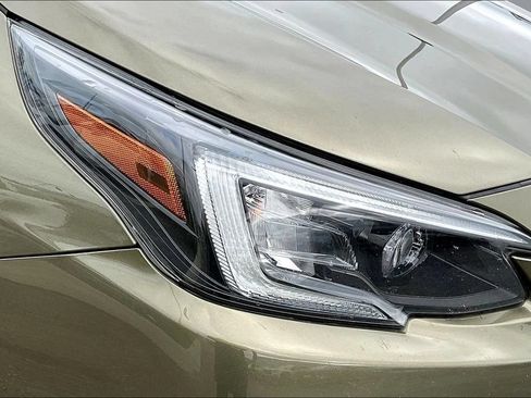Used 2021 Subaru Outback Premium AWD/4WD image 23