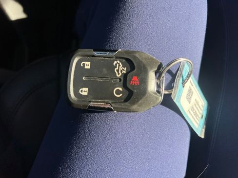 Used 2022 Chevrolet Silverado 2500 LT w/ All Star Edition image 29