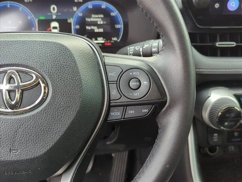 Used 2023 Toyota RAV4 Limited image 12