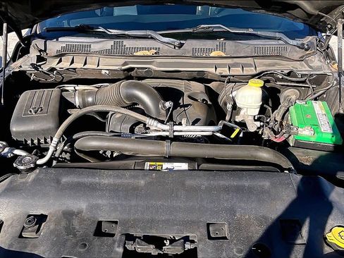 Used 2018 RAM 1500 Laramie w/ Convenience Group image 28