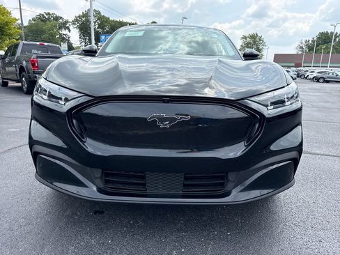 Used 2025 Ford Mustang Mach-E Premium AWD/4WD image 3