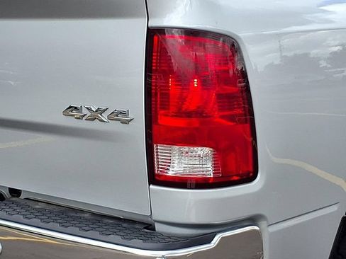 Used 2018 RAM 1500 Big Horn AWD/4WD image 25