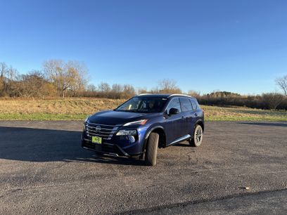 New 2026 Nissan Rogue Platinum w/ Platinum Premium Package