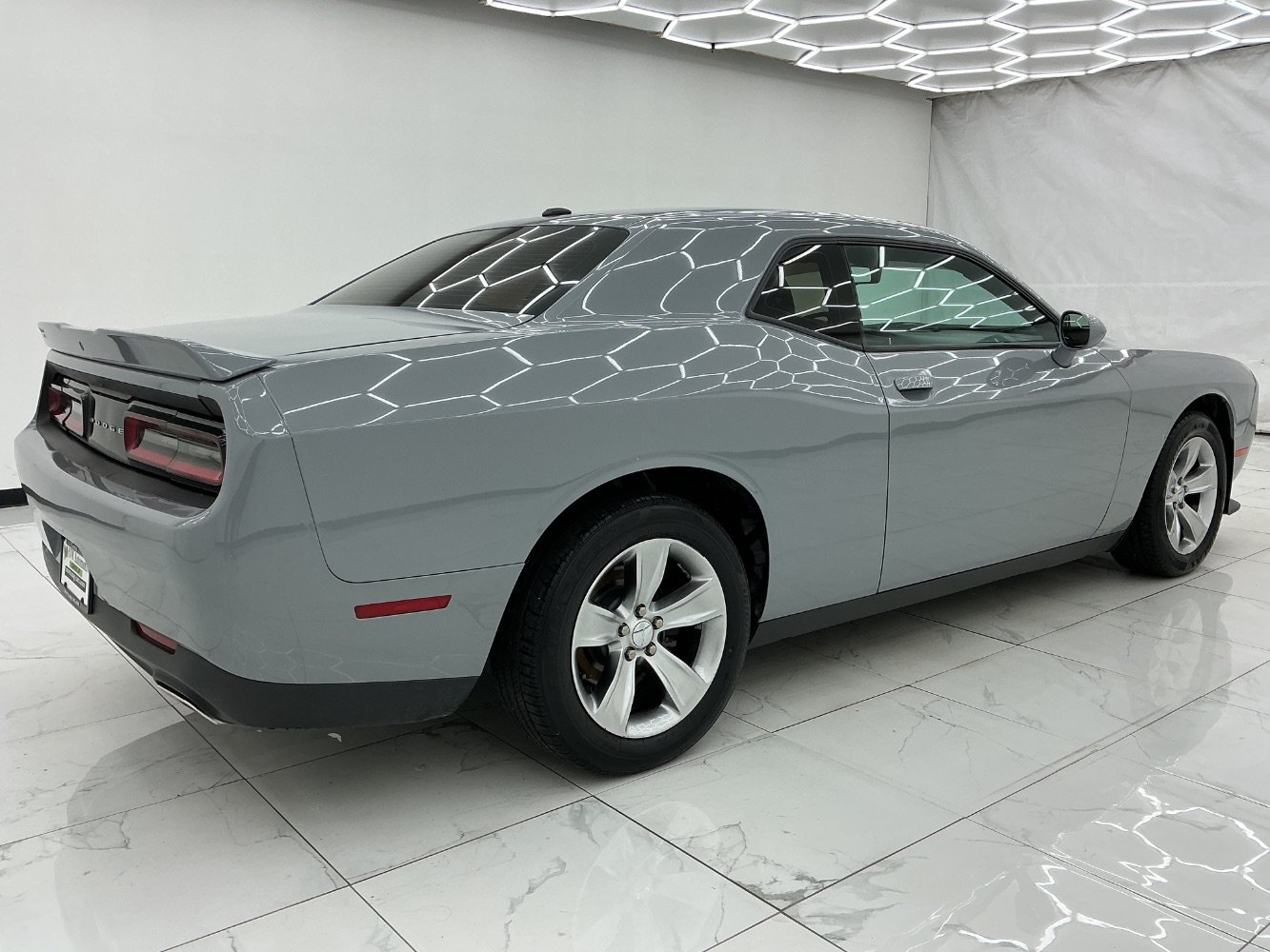 Used 2021 Dodge Challenger SXT RWD image 11