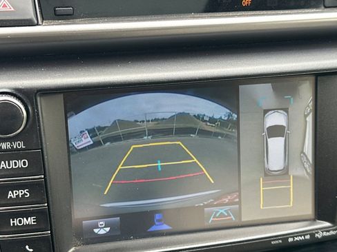 Used 2018 Toyota RAV4 Limited w/ Advanced Technology Package AWD/4WD image 16