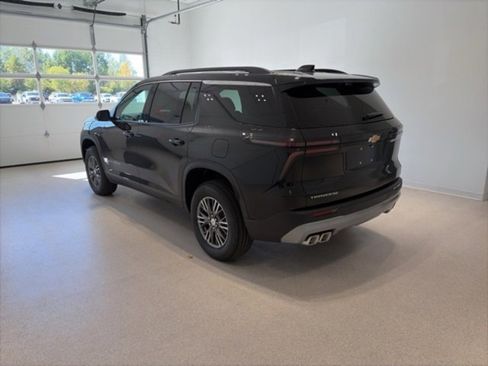 New 2026 Chevrolet Traverse LT w/ Driver Confidence Package image 4