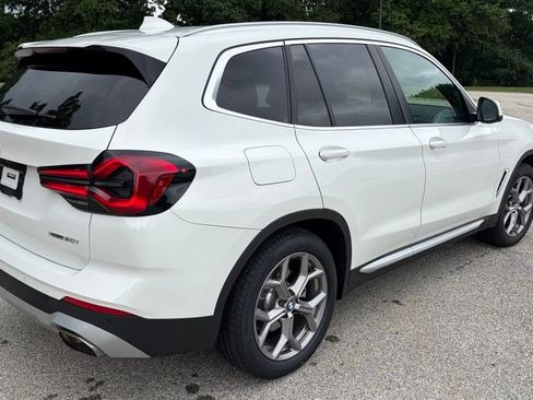 Used 2023 BMW X3 xDrive30i w/ Convenience Package AWD/4WD image 5