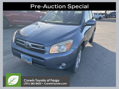 Used 2007 Toyota RAV4 Limited FWD image 1