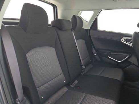 Used 2025 Kia Soul LX w/ LX Technology Package image 30