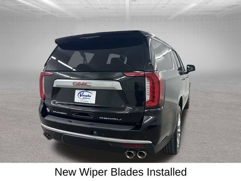 Used 2023 GMC Yukon XL Denali w/ LPO, Floor Liner Package AWD/4WD image 13