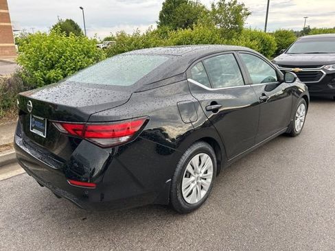 Used 2022 Nissan Sentra S FWD image 3