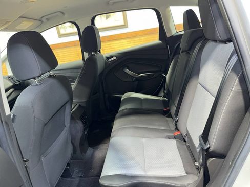 Used 2017 Ford C-MAX Energi SE image 22