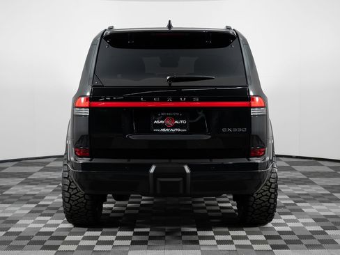 Used 2025 Lexus GX 550 image 6