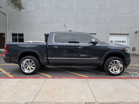 Used 2020 RAM 1500 Limited image 8