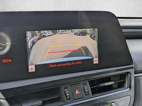Used 2023 Lexus ES 350 w/ Accessory Package (Z1) FWD image 13